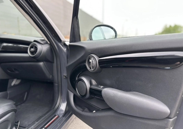 MINI Cooper S cena 54490 przebieg: 148000, rok produkcji 2015 z Płock małe 667